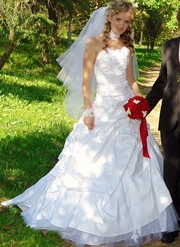 Свадебное платье для стройной невесты
